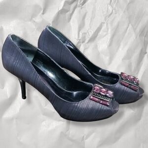 Nine West Women's Heels Size 7M Destynee Jewelled